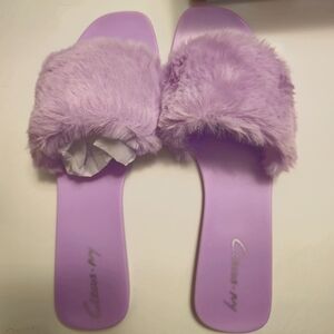 Circus by Sam Edelman slides